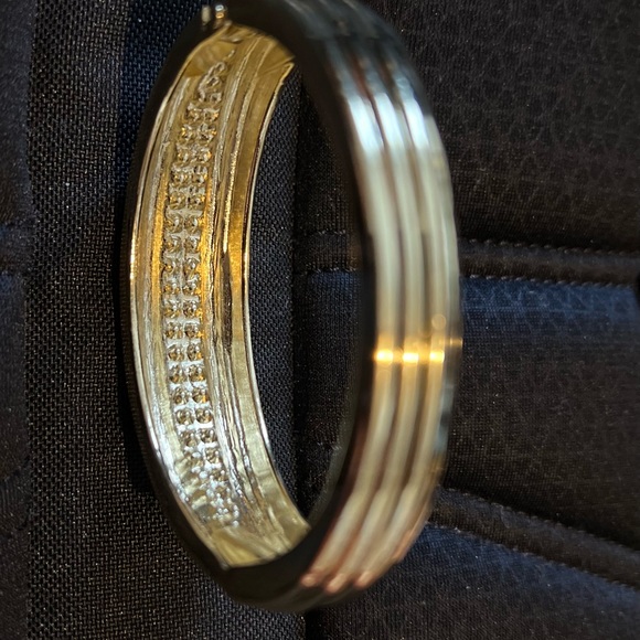 Fashion jewelry size small, no tag 🆕 - Picture 3 of 9